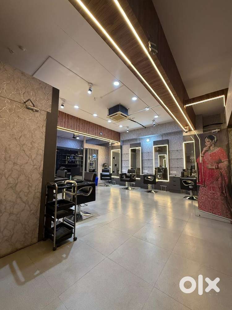 Premium salon sale or rent