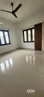 2 BHK SEMIFURNISHED