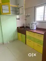 3bhk furniture 3rd flor row house rent Bharti vidyapeeth dhankawadi