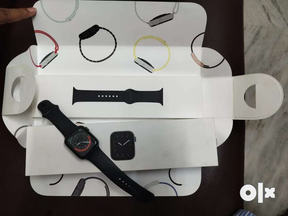 Iwatch series 5 44mm GPS+CELLULAR