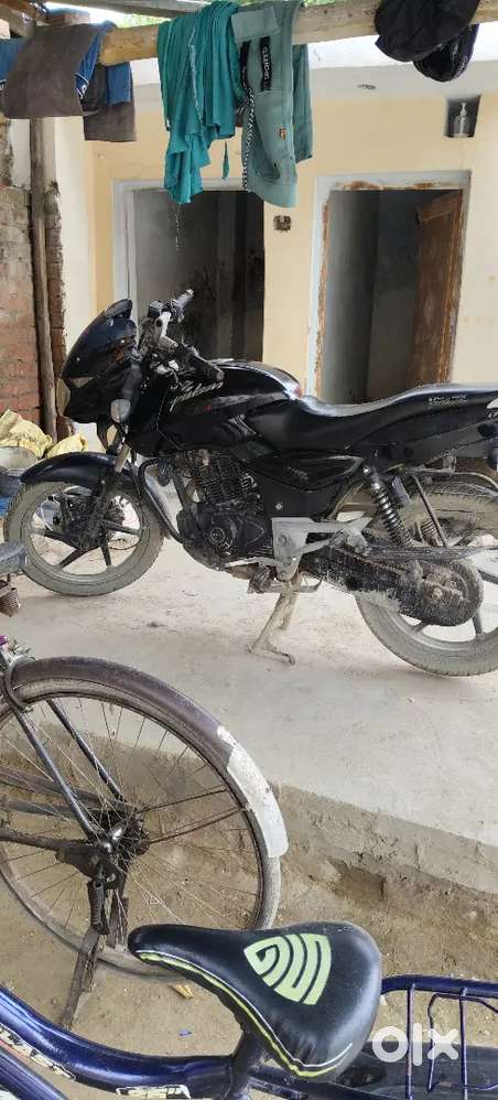 30000 main Pulsar motorbike jisko lena hai sampark Karen
