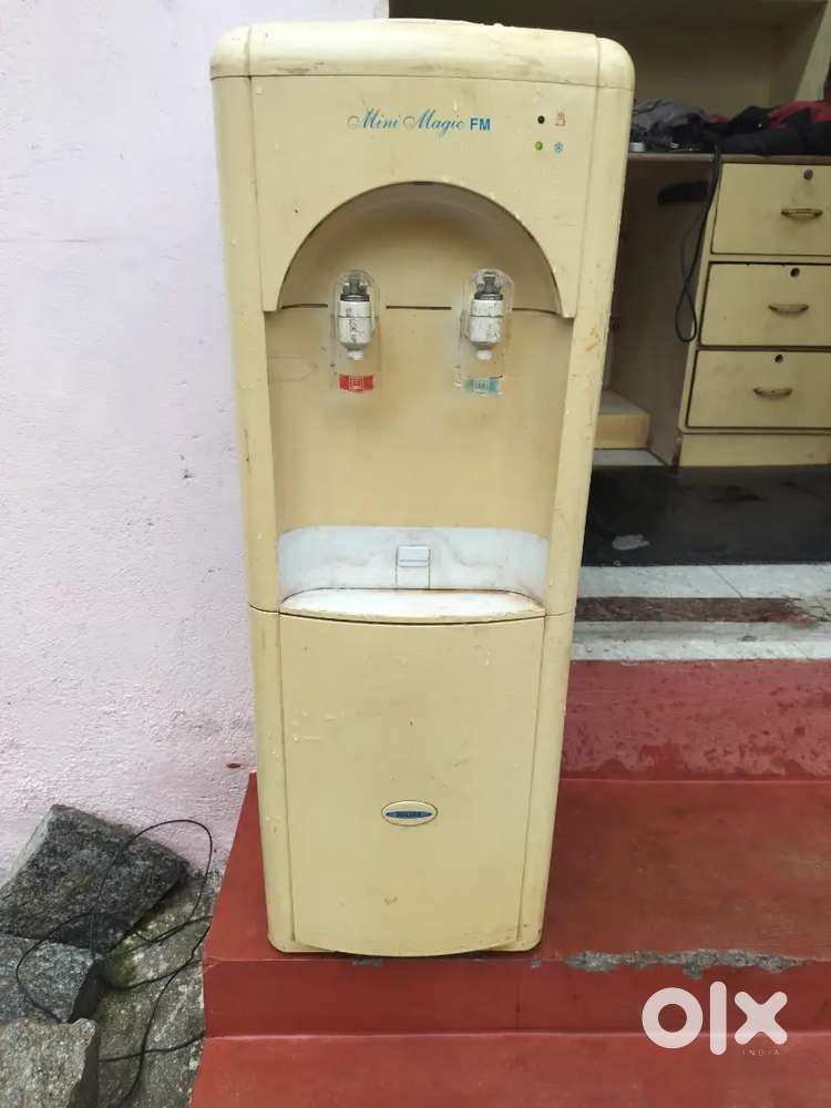 drinking water normal water cold water