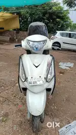 Sccoty Running condition me hai sare papers bhi hai