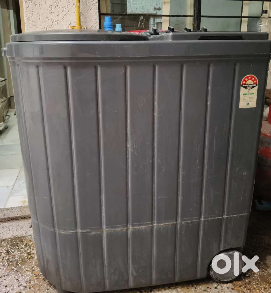Whirlpool 10kg semi-automatic washing machine!