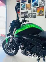 Bajaj dominar 400