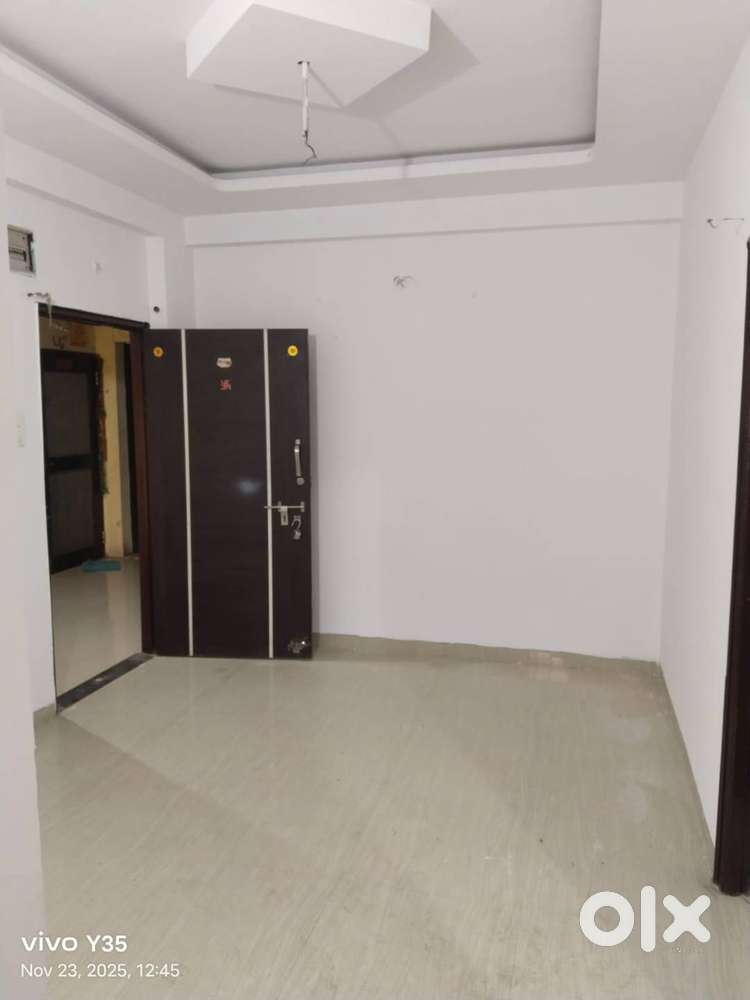 1 BHK Flat on Rent Only Rs.6000/- Per Month.