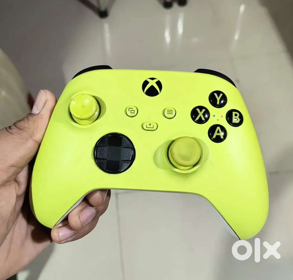 Xbox Series S Wireless Controller
