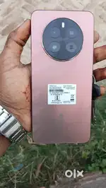 Realme p1 5g hai or tarch fhingar