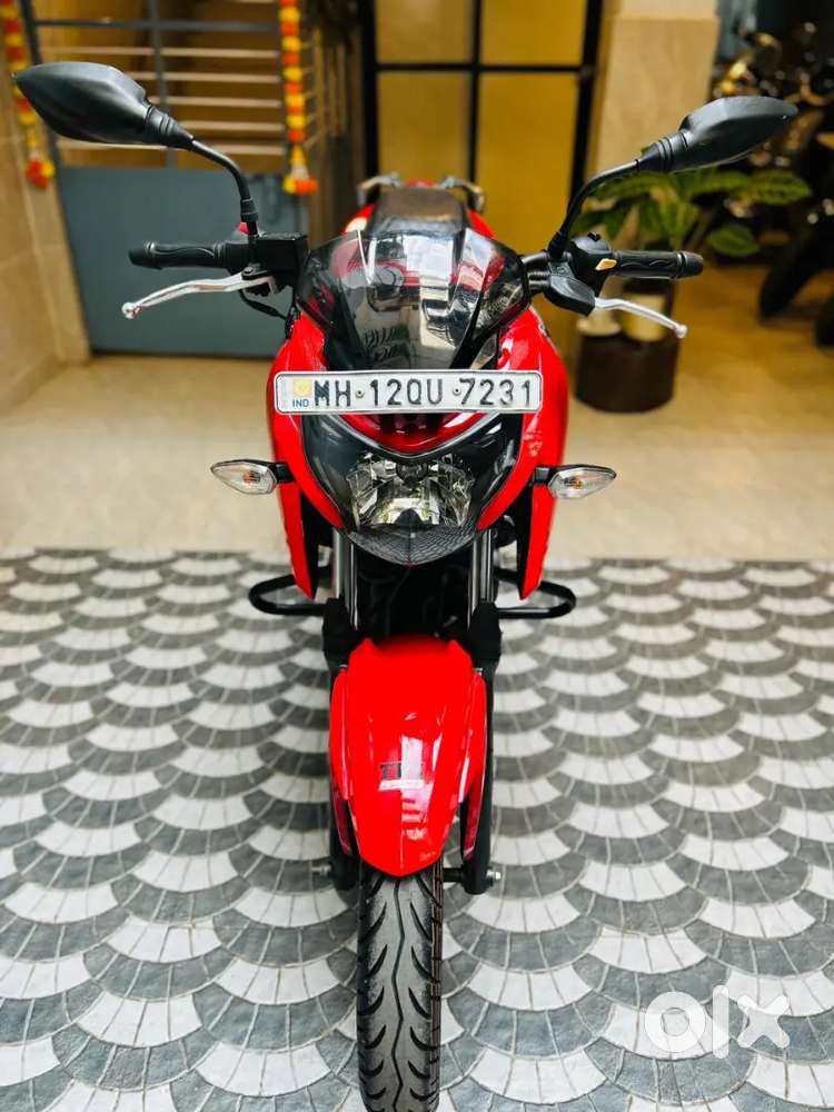 EXCELLENT CONDITION TVS APACHE RTR 4v
