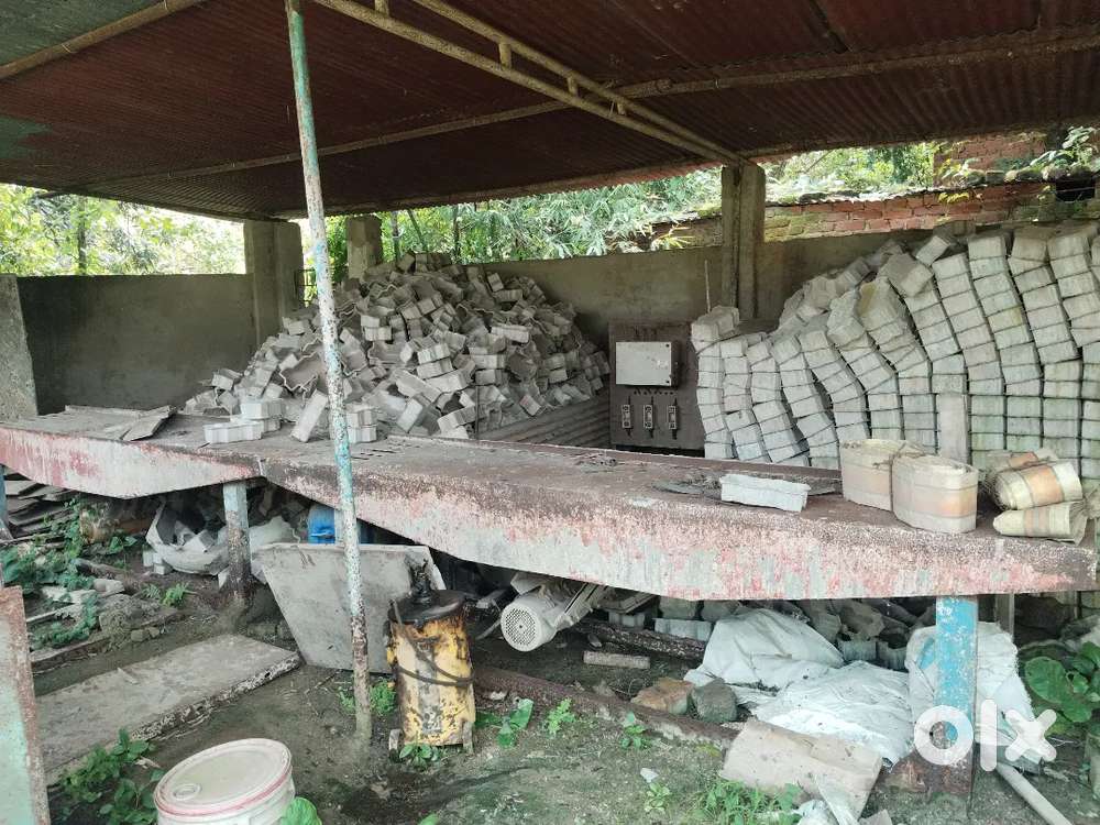 Paver block machine