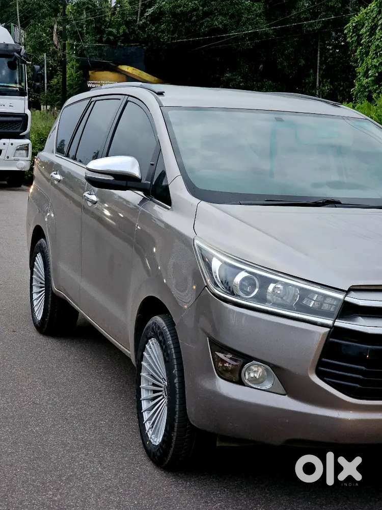 Toyota Innova Crysta 2016 2.8Z
