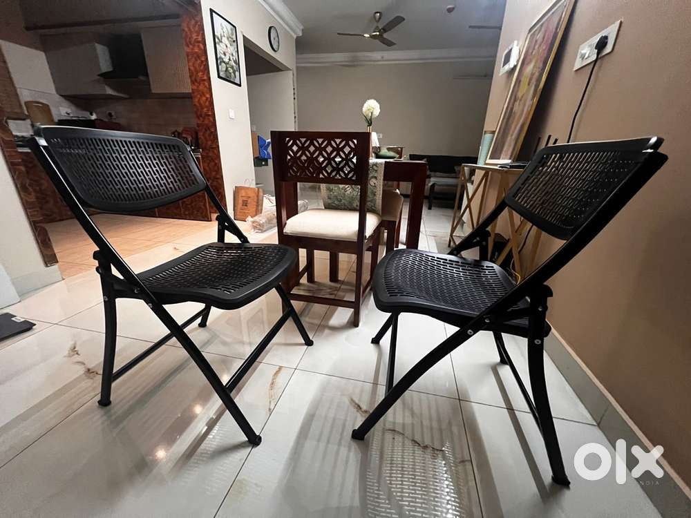 2 Homecenter Black Foldable mesh chairs