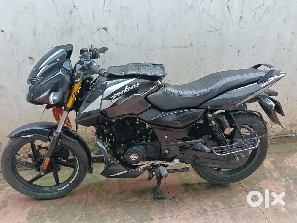 Pulsar 150