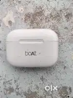 Boat earbuds 161