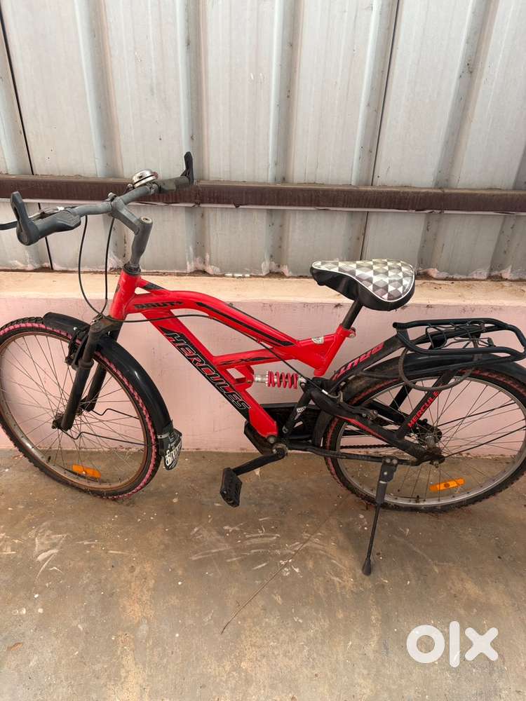 Boy’s cycle