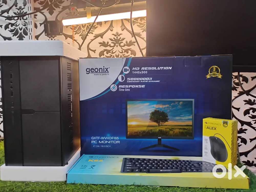 Boxpack Corei3 8gb ram 128gb ssd+320gb hdd 19led keyb,mouse rs.11000