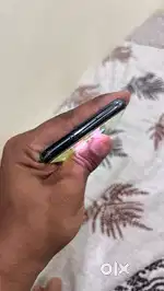 sumsung galaxy s10e