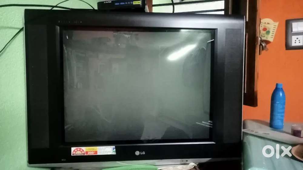 LG TV 32 inch