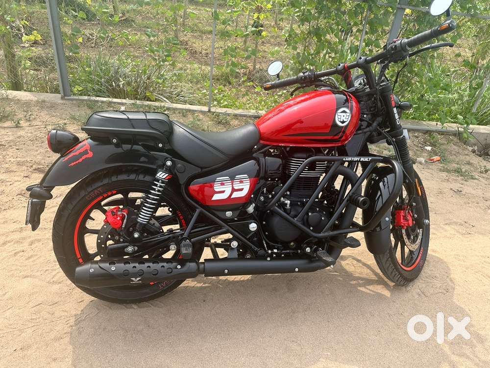 Fully modified Meteor 350