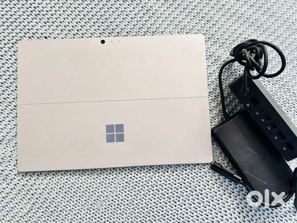 Microsoft Surface Pro 6 with Dock Charger