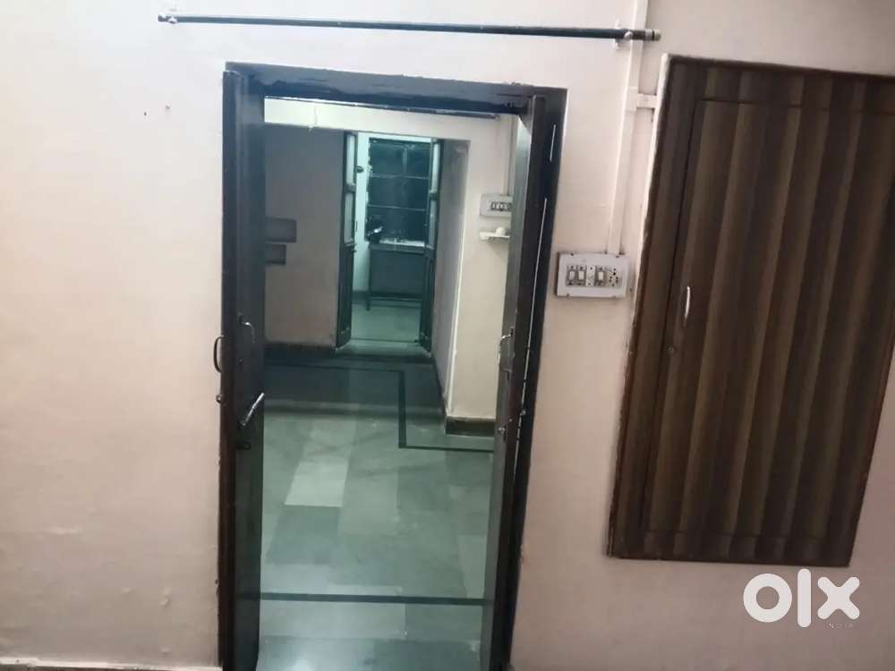 HOUSE FOR RENT (STUDENTS OR FAMILY)