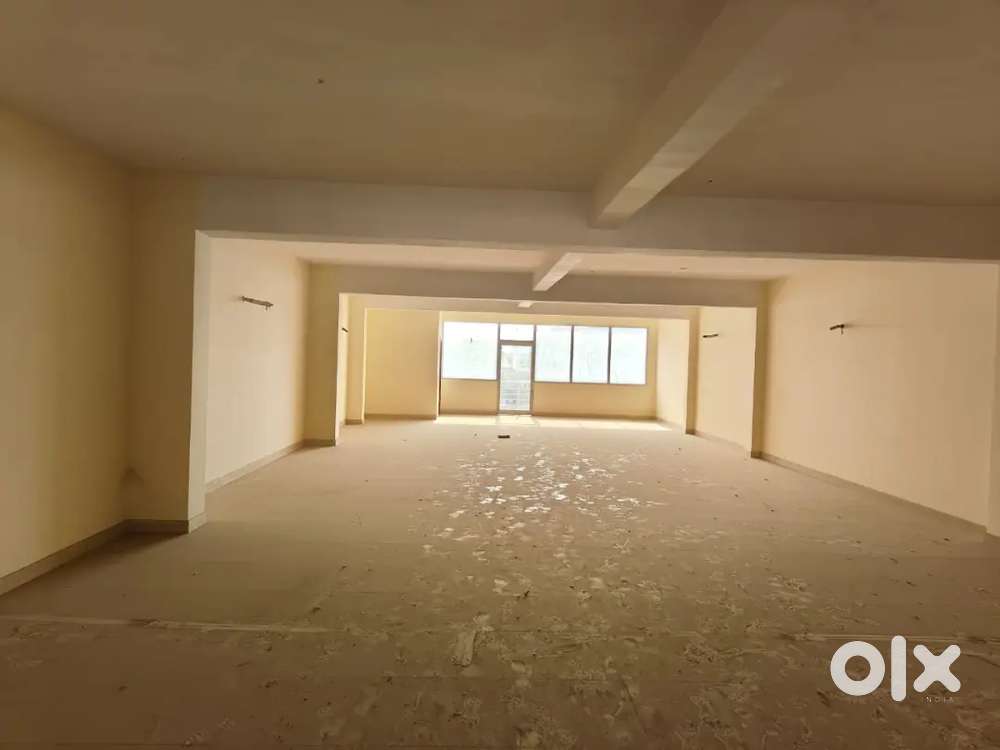 3000 sqft commercial space available in banipark Jaipur.