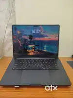 Apple Macbook Air M2 15inch