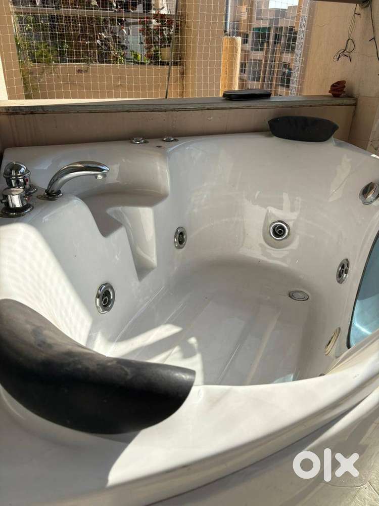 Imported Jacuzzi, Excellent Condition, Hardly Used