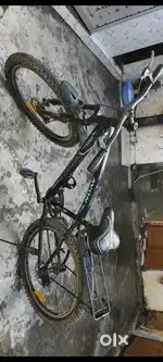 Model Avon Nuke one 1 year old double disc break hai sports cycle hai