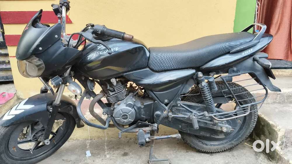 Bajaj dealers b good condition