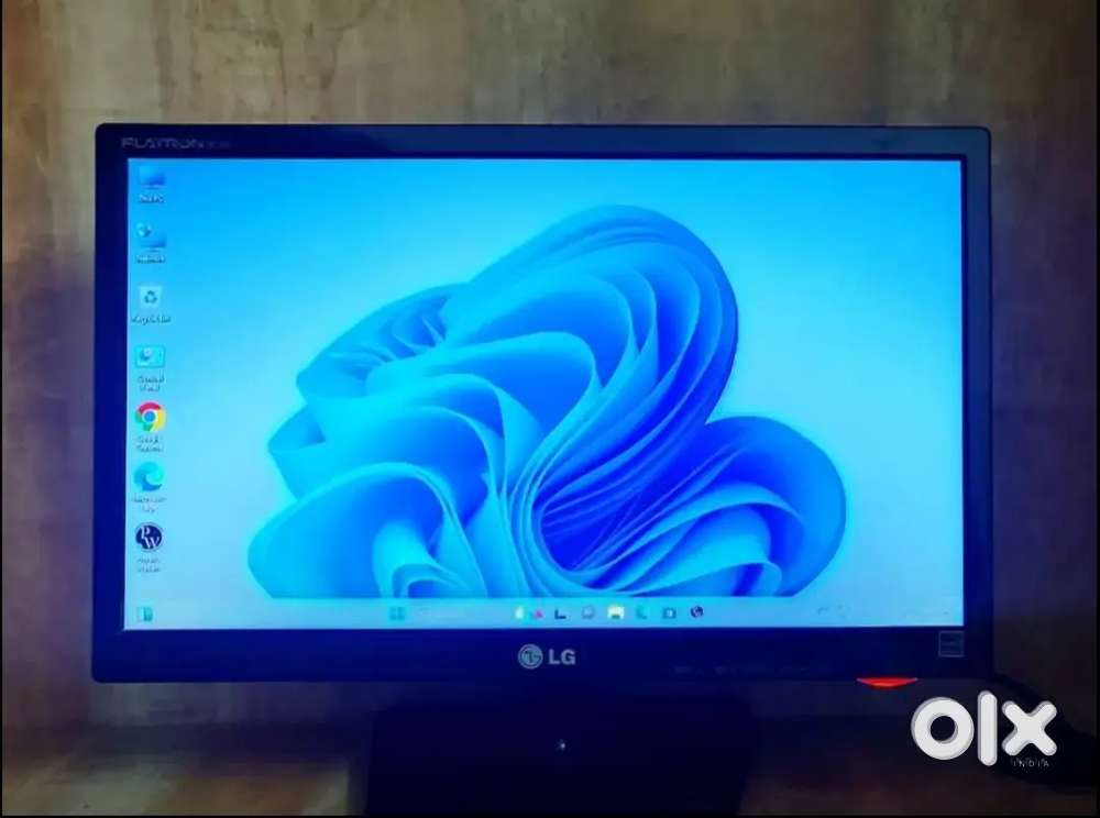 iBall Desktop