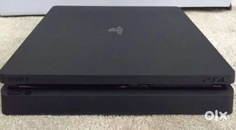 Ps4 slim j@ilbroken with free games