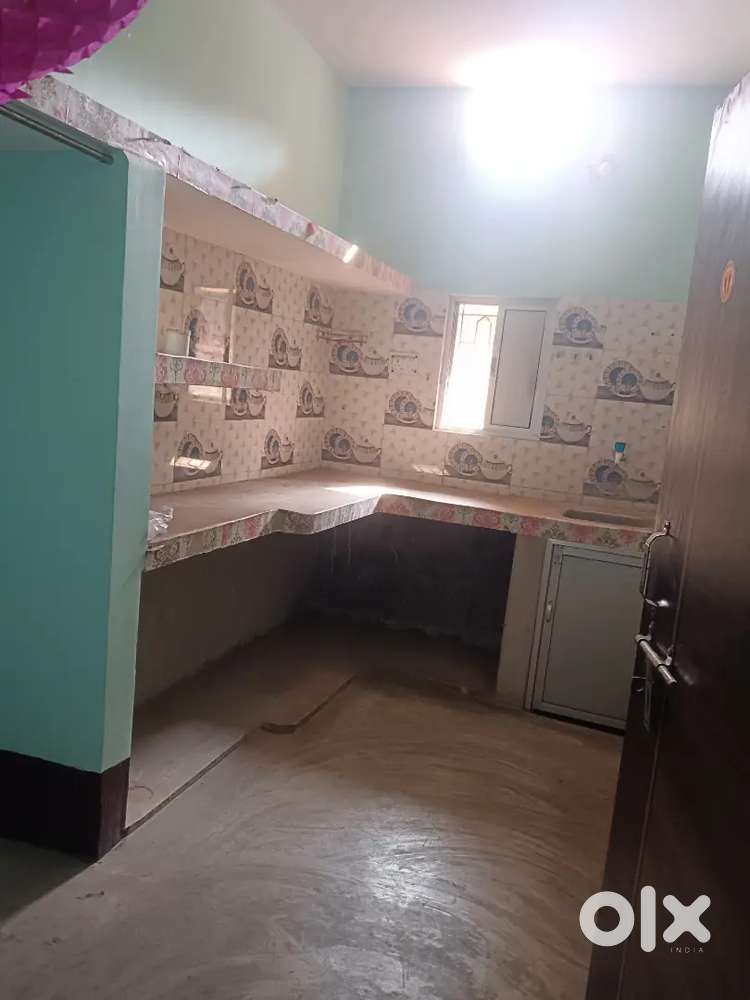 Small family and alcohol not allowed & electricity bill 8rs per unit