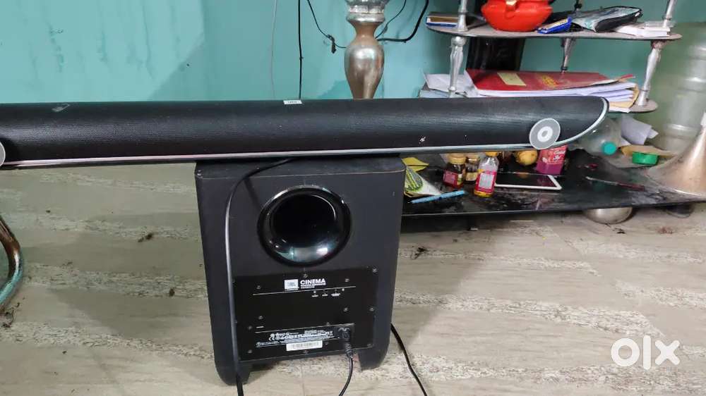 Speaker box
