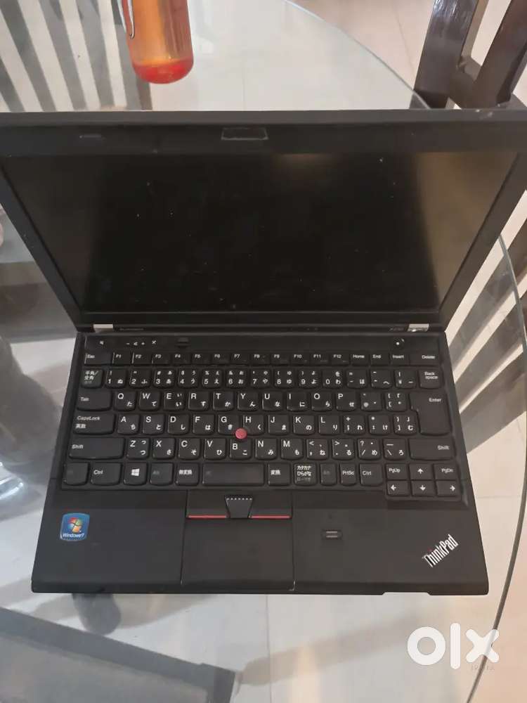 LENOVO ThinkPad X230 Japan (battery not there)