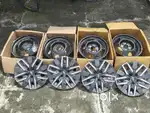Venue car wheel cap and alloy Rim size R16