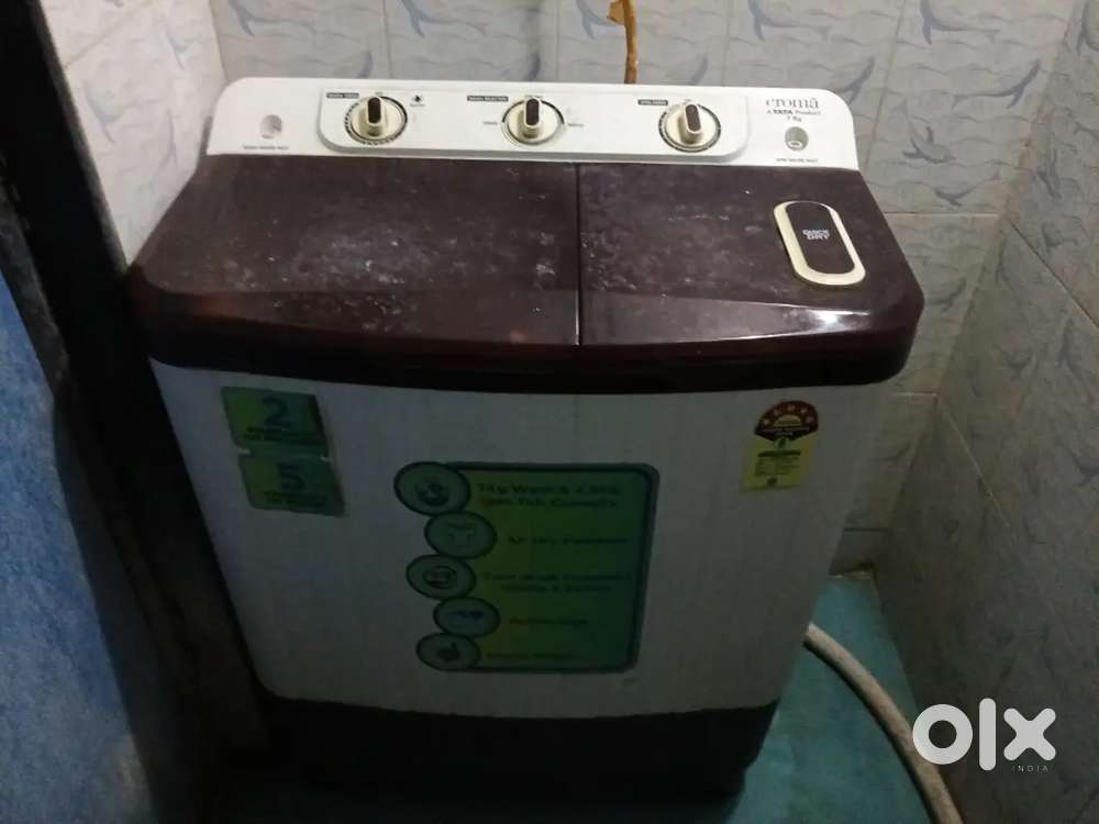 Semi automatic washing machine