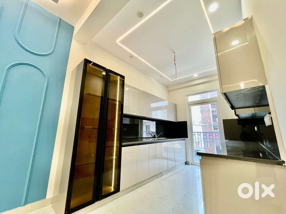 3BHK WITH LIFT IN GATED TOWNSHIP BOTH SIDE OPEN ALSO AVAILABLE