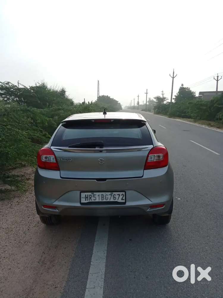 Maruti Suzuki Baleno zeta top model push button start