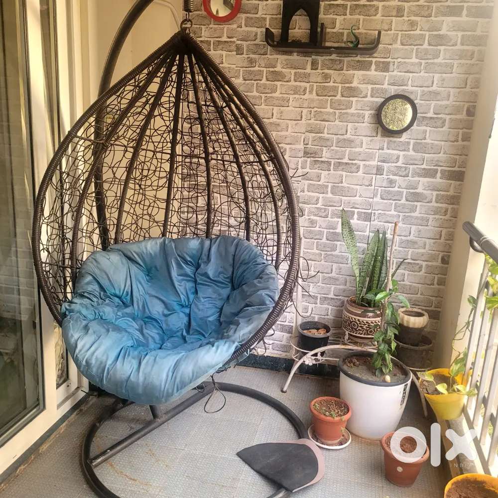 Balcony standalone swing