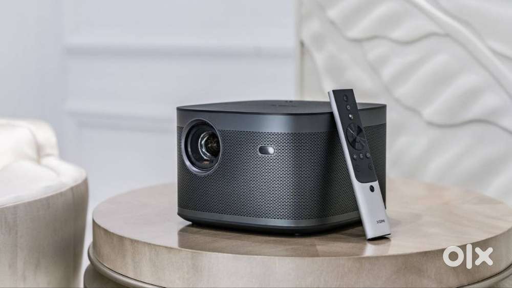 4K XGIMI HORIZON Pro Projector with 3D – Excellent Condition