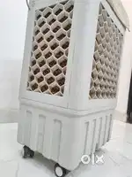 Brand new cooler only 2 month old..