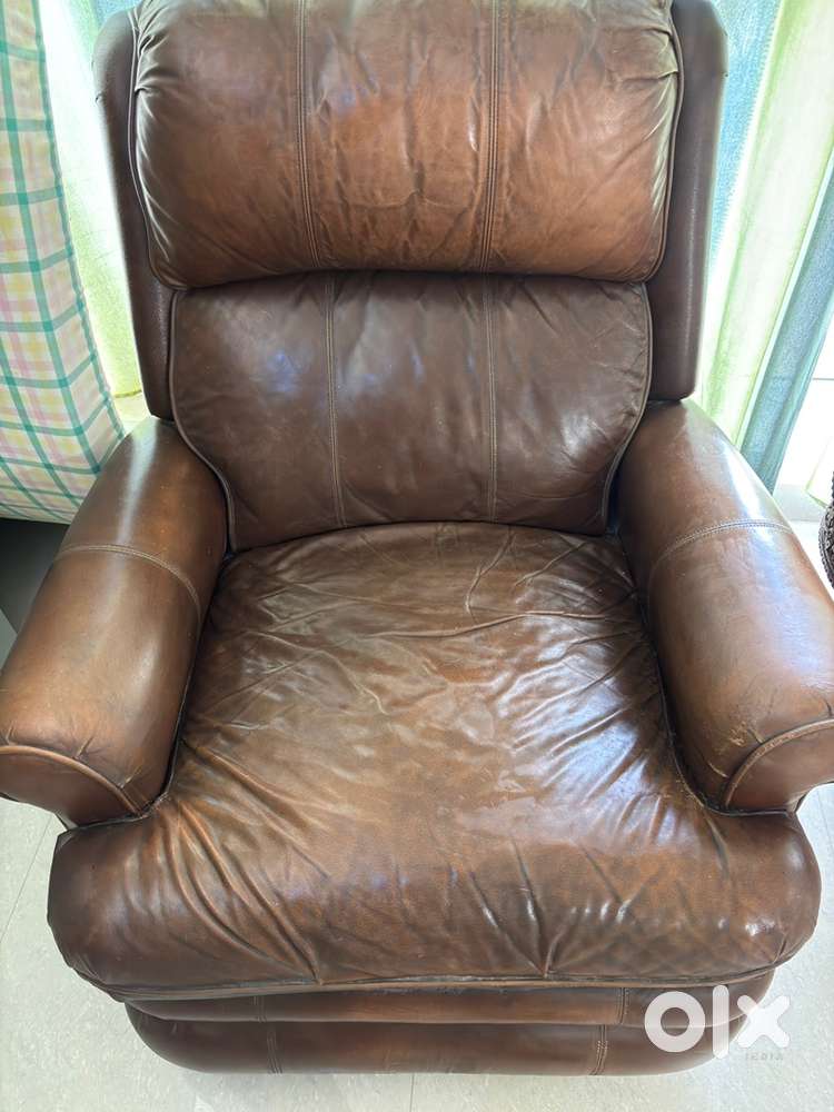 Recliner in working condition