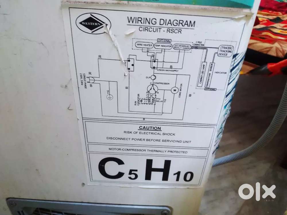 D fridge ice cream fridge