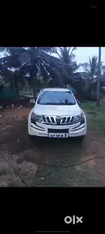 Mahindra XUV500 2013 Diesel 160000 Km Driven