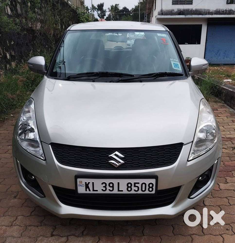Maruti Suzuki Swift VXi + Manual, 2017, Petrol