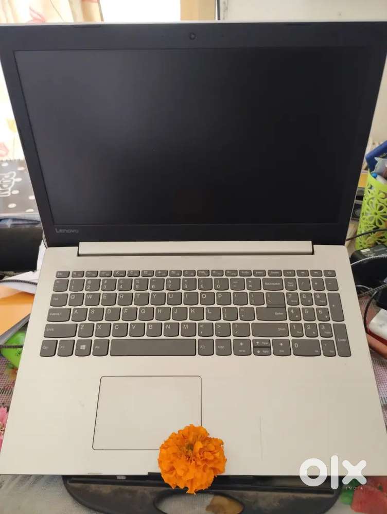 Lenovo laptop full HD display