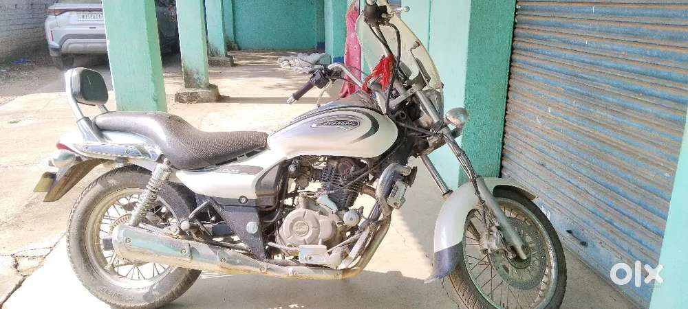 BAJAJ AVENGER BIKE IS FOR SELL