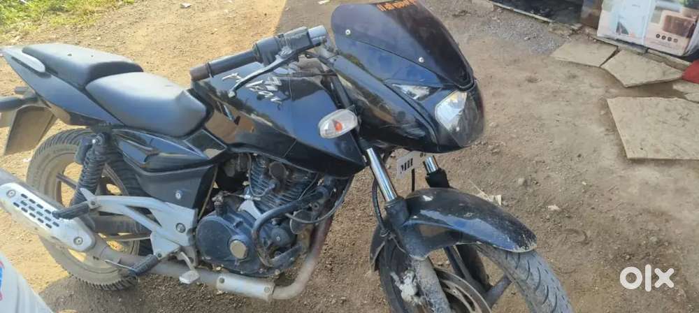 gadi Full condition aahe