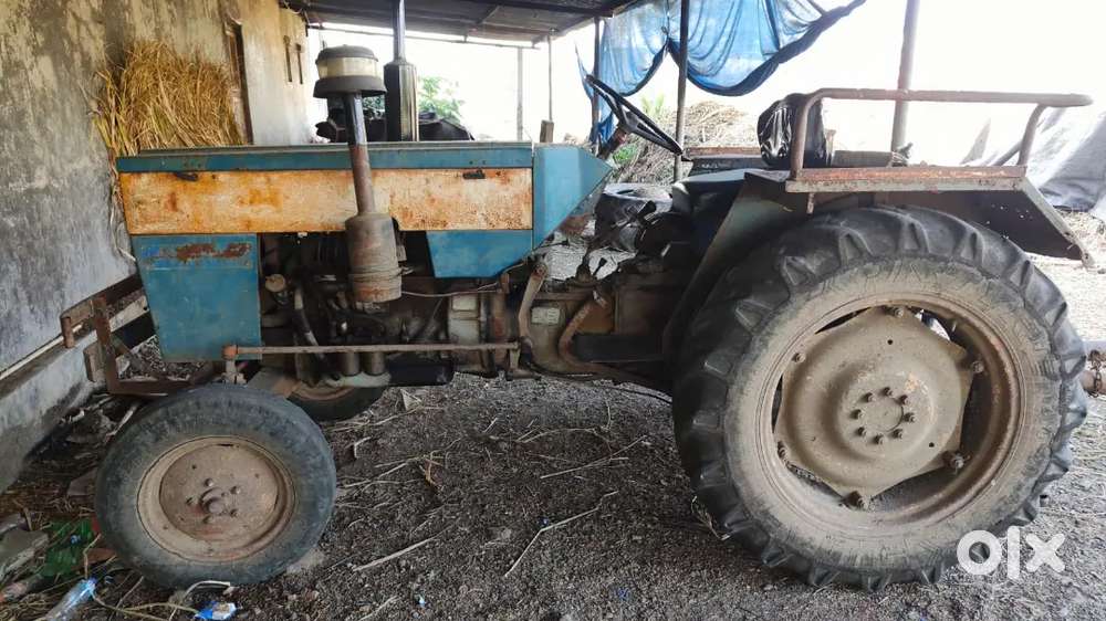 Swaraj 735 tractor